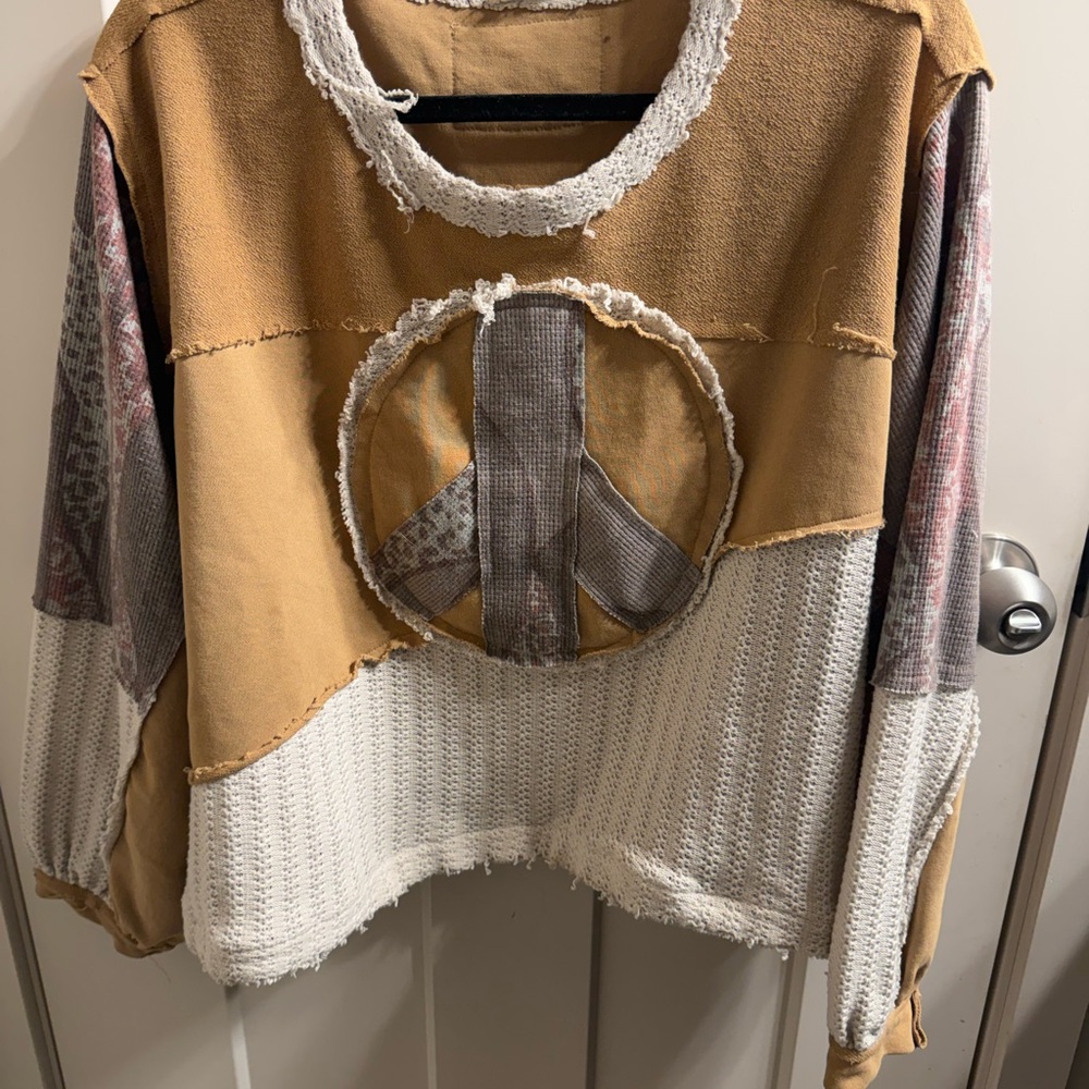 POL- Patchwork Peace Sign Sweater